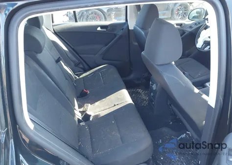 2015 Volkswagen Tiguan S из США, поврежденный, VIN WVGAV7AX8FW615777